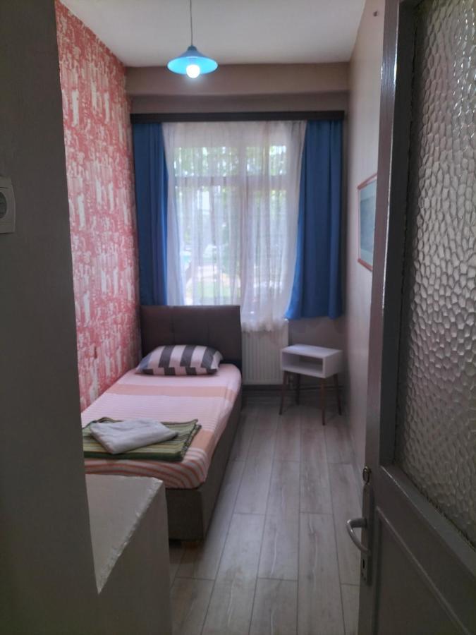 Retro & Wood Apartment Istanbul Exterior foto